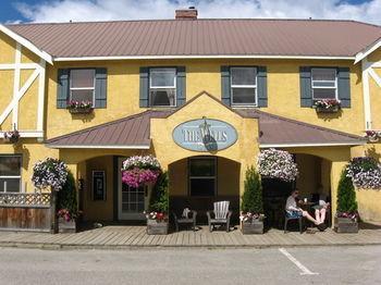 The Wells Quesnel Exterior photo